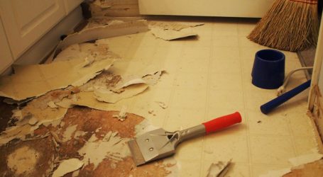 Ako odstrániť staré linoleum?